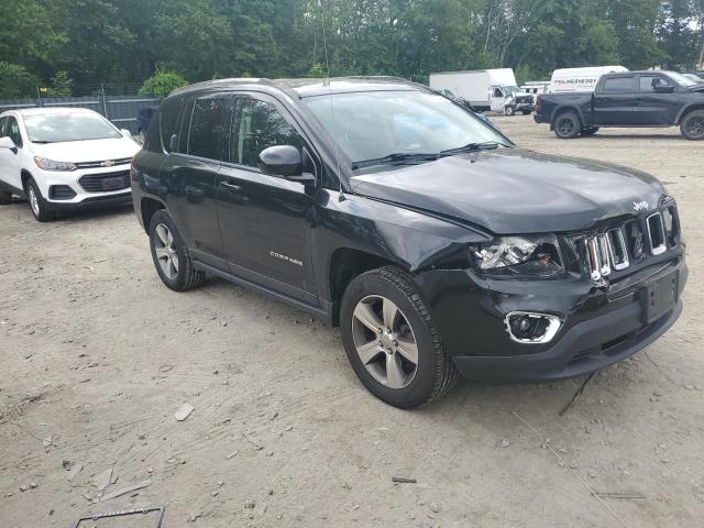 1C4NJDEB5GD785557 - 2016 JEEP COMPASS LATITUDE BLACK photo 4