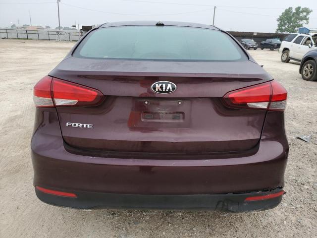 3KPFK4A7XJE224070 - 2018 KIA FORTE LX MAROON photo 6