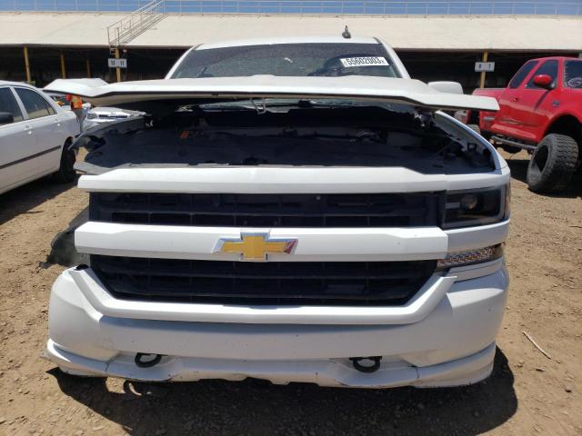 3GCPCPEC2JG274332 - 2018 CHEVROLET SILVERADO C1500 CUSTOM WHITE photo 5