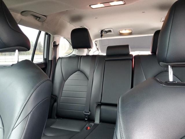 5TDGZRBH4MS541339 - 2021 TOYOTA HIGHLANDER XLE SILVER photo 10