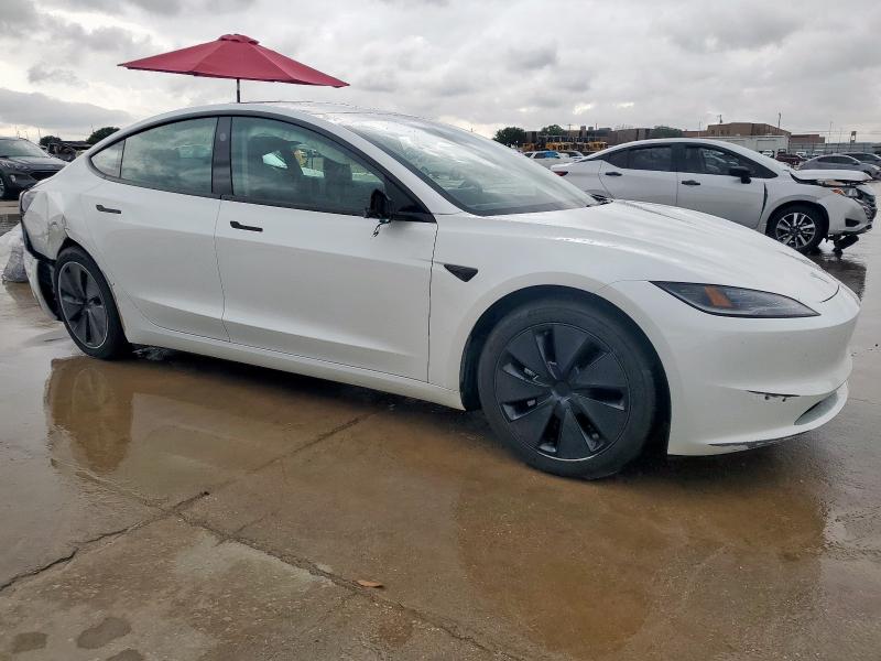 5YJ3E1EB1RF737639 - 2024 TESLA MODEL 3 白色 照片 4