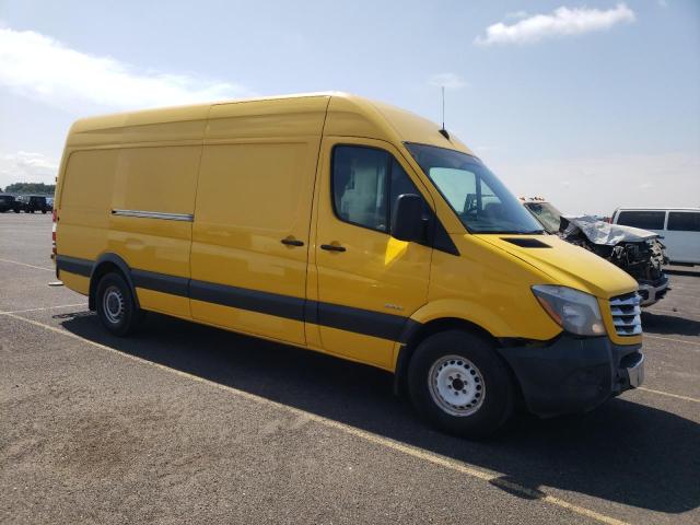 WDYPE8DB9E5847446 - 2014 FREIGHTLINER SPRINTER 2500 YELLOW photo 4