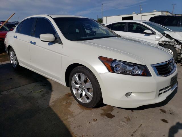 5KBCP3F87AB003389 - 2010 HONDA ACCORD EXL WHITE photo 4