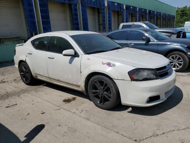 1B3BD1FG3BN514973 - 2011 DODGE AVENGER MAINSTREET WHITE photo 4