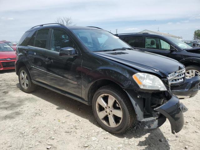 4JGBB8GB7BA743210 - 2011 MERCEDES-BENZ ML 350 4MATIC BLACK photo 4