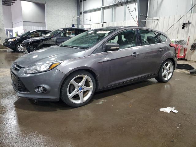 1FAHP3N24CL160482 - 2012 FORD FOCUS TITANIUM GRAY photo 1