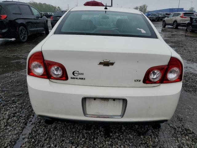 1G1ZK577684263320 - 2008 CHEVROLET MALIBU LTZ WHITE photo 6