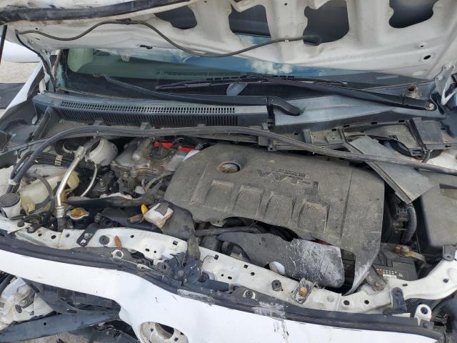 2T1BUEEXBC675033 - 2011 TOYOTA COROLLA BA WHITE photo 11