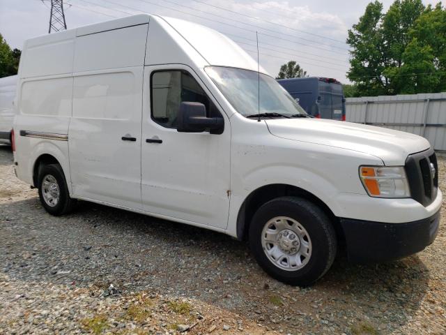 1N6BF0LY3EN109455 - 2014 NISSAN NV 2500 WHITE photo 4