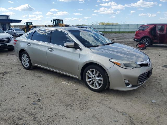 4T1BK1EB5DU069571 - 2013 TOYOTA AVALON BASE GOLD photo 4