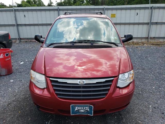 2C4GP54L55R425335 - 2005 CHRYSLER TOWN & COU TOURING 红色 照片 5