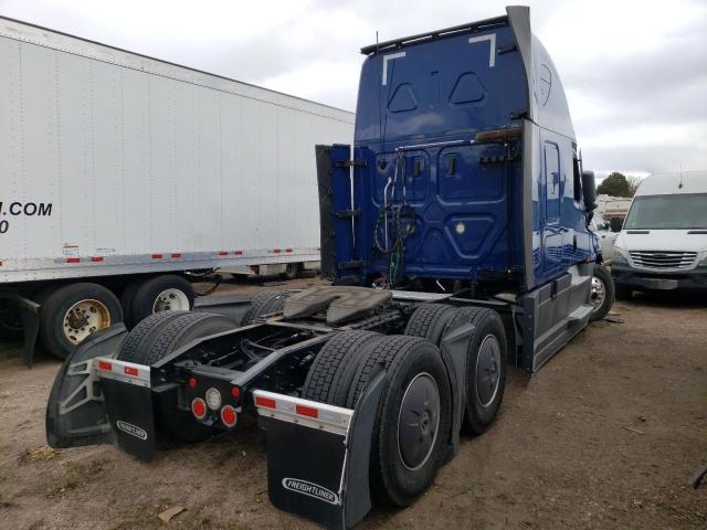 3AKJHHDR0NSNC8043 - 2022 FREIGHTLINER CASCADIA BLUE photo 4