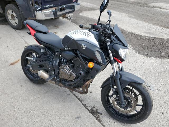 JYARM27EXJA000412 - 2018 YAMAHA MT07 TWO TONE photo 1