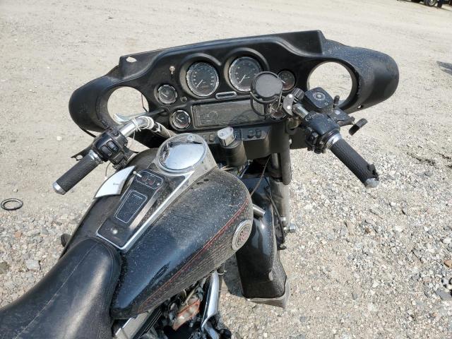 1HD1FCW181Y640527 - 2001 HARLEY-DAVIDSON FLHTCUI შავი ფოტო 5