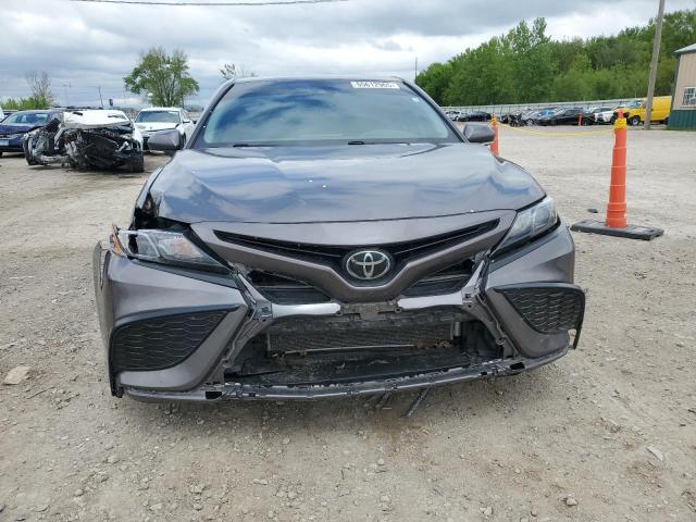 4T1G11AK1PU778100 - 2023 TOYOTA CAMRY SE NIGHT SHADE GRAY photo 5