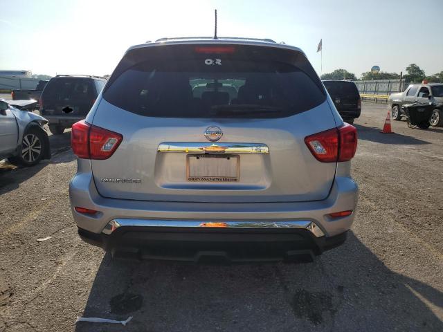 5N1DR2MN5JC617012 - 2018 NISSAN PATHFINDER S SILVER photo 6