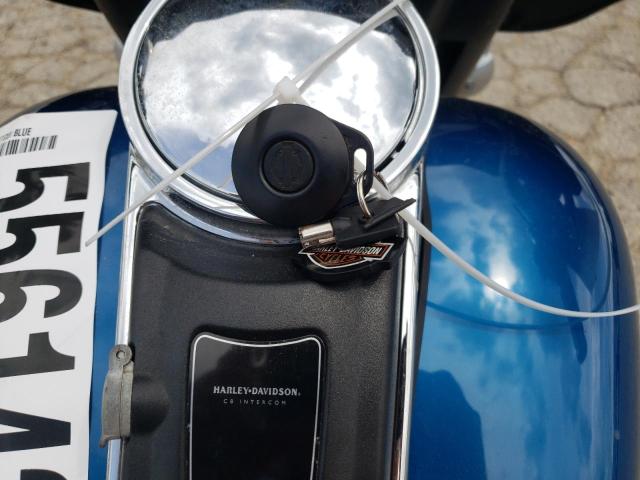 1HD1FCW105Y607432 - 2005 HARLEY-DAVIDSON FLHTCUI 蓝色 照片 8