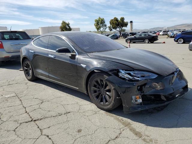 5YJSA1E11GF156038 - 2016 TESLA MODEL S BLACK photo 4