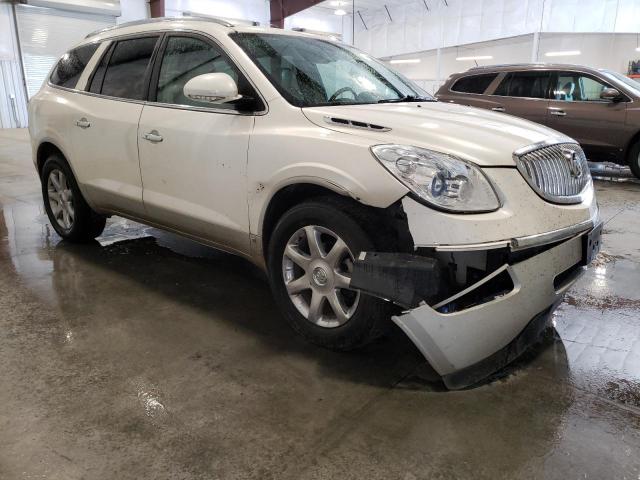 5GALVCED4AJ115404 - 2010 BUICK ENCLAVE CXL WHITE photo 4