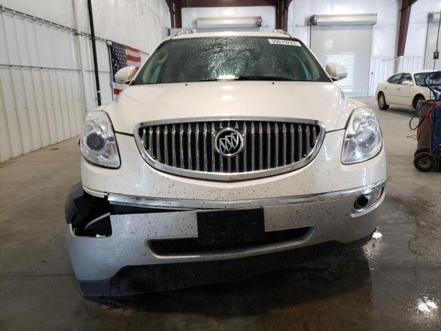 5GALVCED4AJ115404 - 2010 BUICK ENCLAVE CXL WHITE photo 5