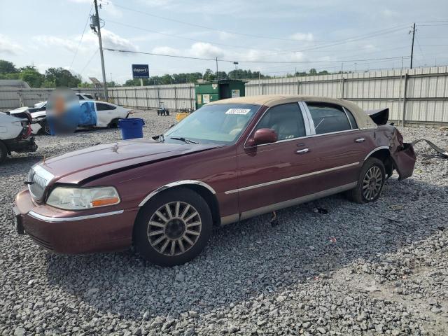1LNHM81W54Y686970 - 2004 LINCOLN TOWN CAR EXECUTIVE Rot Foto 1