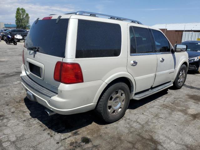 5LMFU27545LJ22967 - 2005 LINCOLN NAVIGATOR თეთრი ფოტო 3