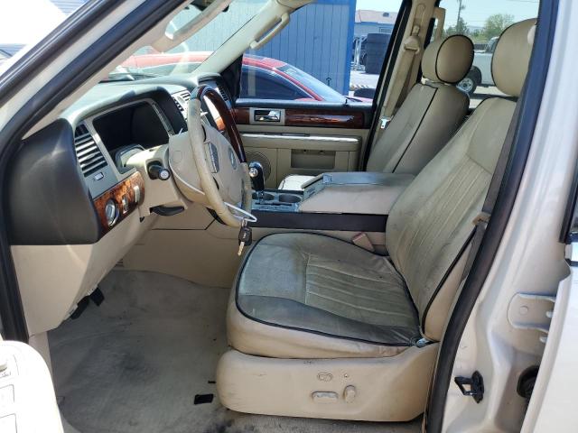 5LMFU27545LJ22967 - 2005 LINCOLN NAVIGATOR თეთრი ფოტო 7