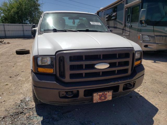 1FTWF30P15EC14335 - 2005 FORD F350 SRW SUPER DUTY WHITE photo 5