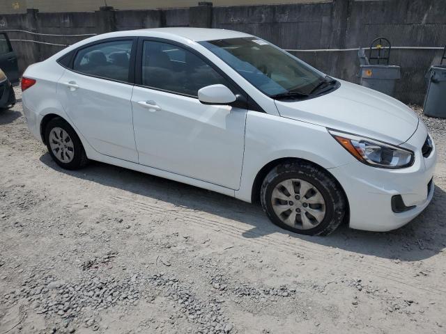 KMHCT4AE1GU018382 - 2016 HYUNDAI ACCENT SE WHITE photo 4