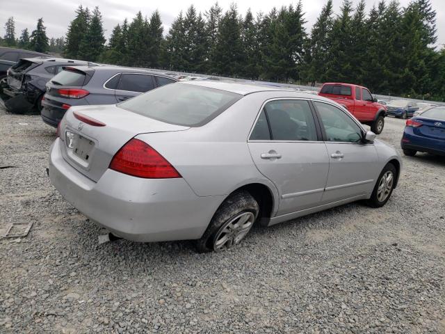 1HGCM56746A134792 - 2006 HONDA ACCORD EX SILVER photo 3