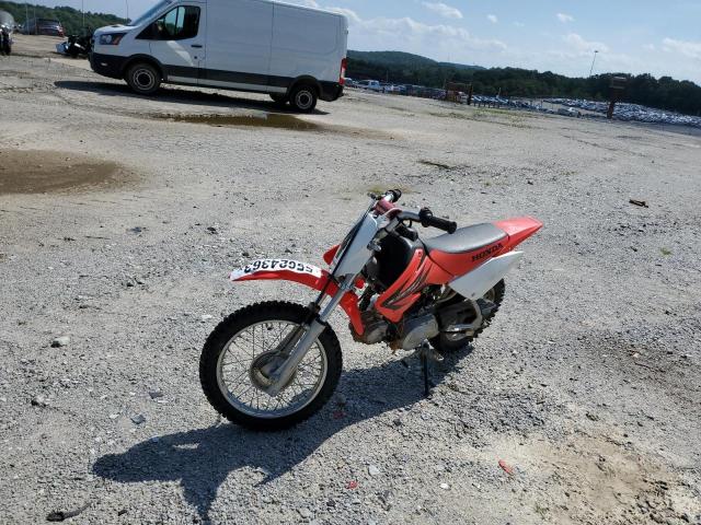 JH2DE02056K901112 - 2006 HONDA CRF70 F RED photo 2