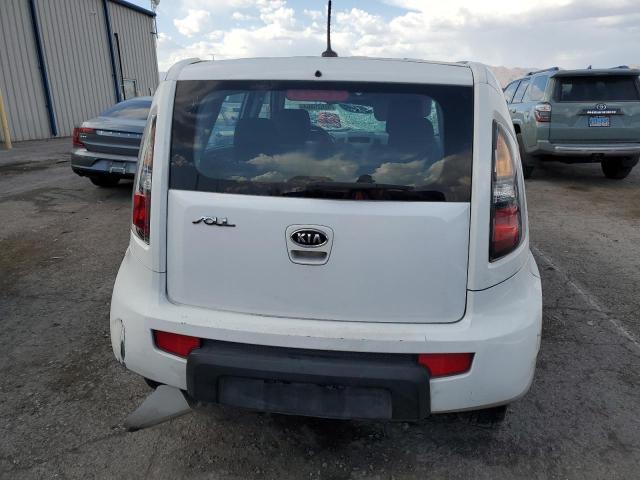 KNDJT2A19B7729476 - 2011 KIA SOUL WHITE photo 6