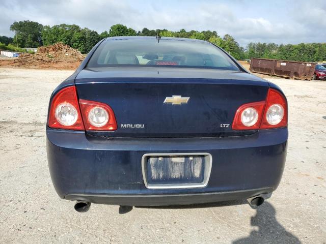 1G1ZK577784304957 - 2008 CHEVROLET MALIBU LTZ ლურჯი ფოტო 6