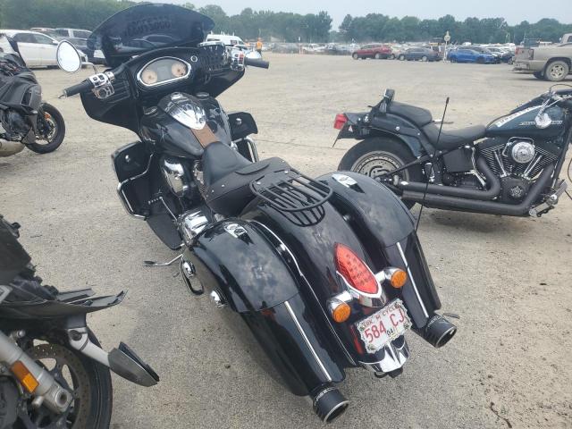56KTRAAA0F3327645 - 2015 INDIAN MOTORCYCLE CO. ROADMASTER BLACK photo 3