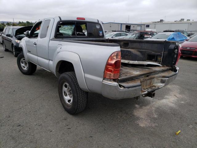 5TETU62N95Z081004 - 2005 TOYOTA TACOMA PRERUNNER ACCESS CAB SILVER photo 2
