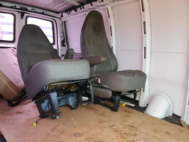 1GCSGAFX4C1127685 - 2012 CHEVROLET EXPRESS G1 白色 照片 11