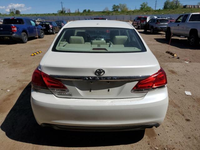 4T1BK3DB8BU424422 - 2011 TOYOTA AVALON BASE 白色 照片 6