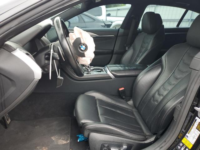 WBAGV8C02NCK08667 - 2022 BMW M850XI BLACK photo 7