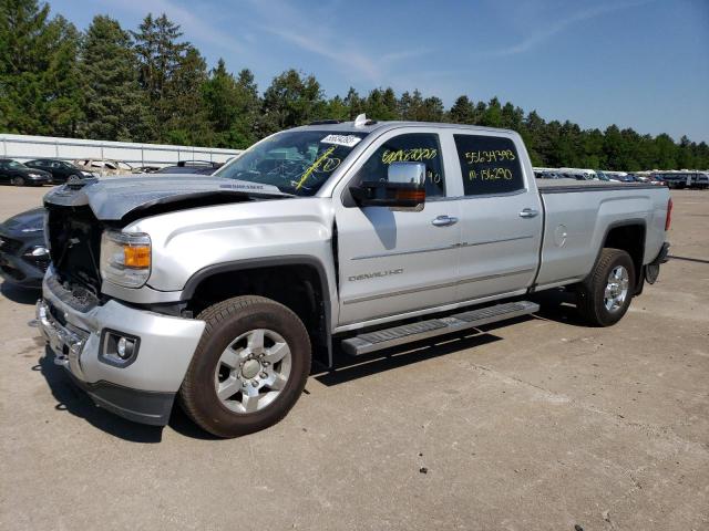 1GT42YEY9JF271761 - 2018 GMC SIERRA K3500 DENALI SILVER photo 1