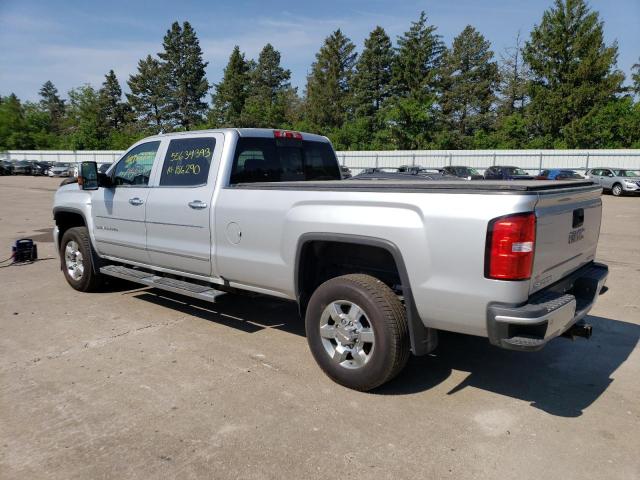 1GT42YEY9JF271761 - 2018 GMC SIERRA K3500 DENALI SILVER photo 2