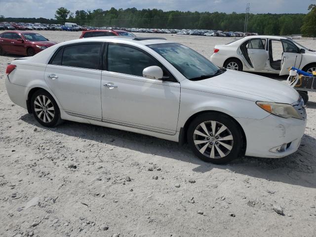 4T1BK3DB8BU393673 - 2011 TOYOTA AVALON BASE WHITE photo 4