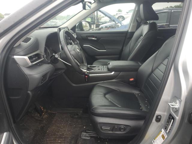 5TDGZRBH8NS209065 - 2022 TOYOTA HIGHLANDER XLE 银色 照片 7