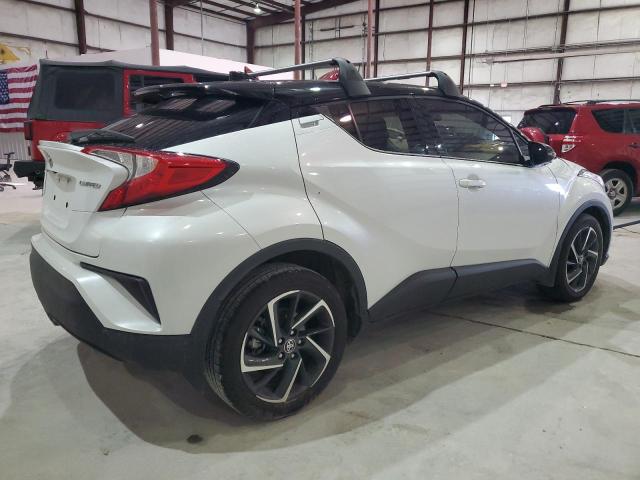 NMTKHMBX2NR142565 - 2022 TOYOTA C-HR XLE WHITE photo 3