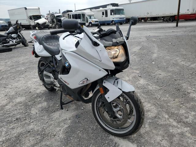 WB10B1302DZF86942 - 2013 BMW F800 GT WHITE photo 1