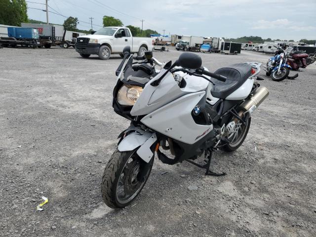 WB10B1302DZF86942 - 2013 BMW F800 GT WHITE photo 2