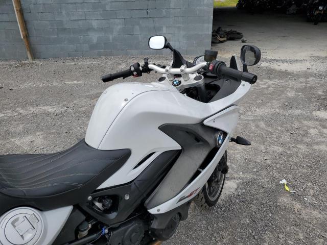 WB10B1302DZF86942 - 2013 BMW F800 GT WHITE photo 5