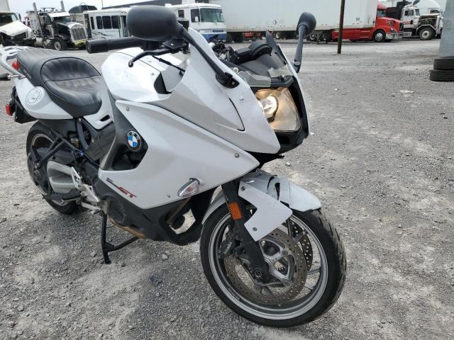 WB10B1302DZF86942 - 2013 BMW F800 GT WHITE photo 9