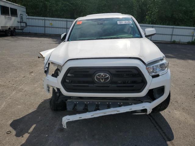 3TMCZ5AN4KM268382 - 2019 TOYOTA TACOMA DOUBLE CAB WHITE photo 5