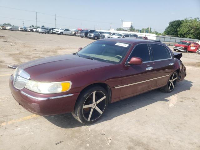 1LNHM81W52Y612798 - 2002 LINCOLN TOWN CAR EXECUTIVE BURGUNDY photo 1