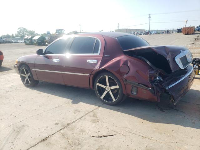 1LNHM81W52Y612798 - 2002 LINCOLN TOWN CAR EXECUTIVE BURGUNDY photo 2
